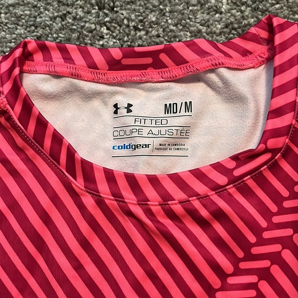 Under Armour Long Sleeve - Picture 3 of 3